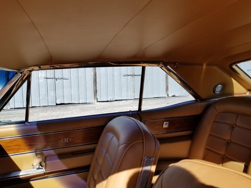 1964 Buick Riviera Wildcat 445 V8 cu = 401 325hp/445 torque - Picture 30 of 31