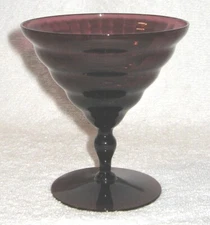 1920s UTILITY GLASS WORKS CAMBODIA AMETHYST OPTIC RIB LOW SHERBET MINT COND!