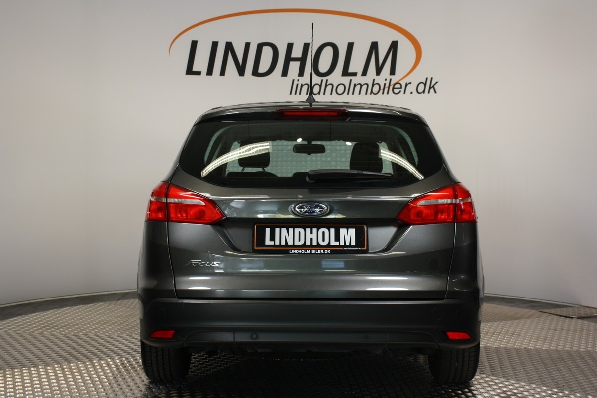 Ford Focus 1,5 TDCi 95 Business stc.