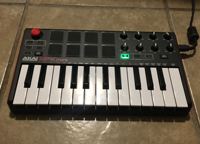 Akai Professional MPK Mini MK3 25 Key Keyboard Controller