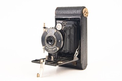 Kodak Vest Pocket Model B Folding Bellows 127 Roll Film Camera Vintage V27