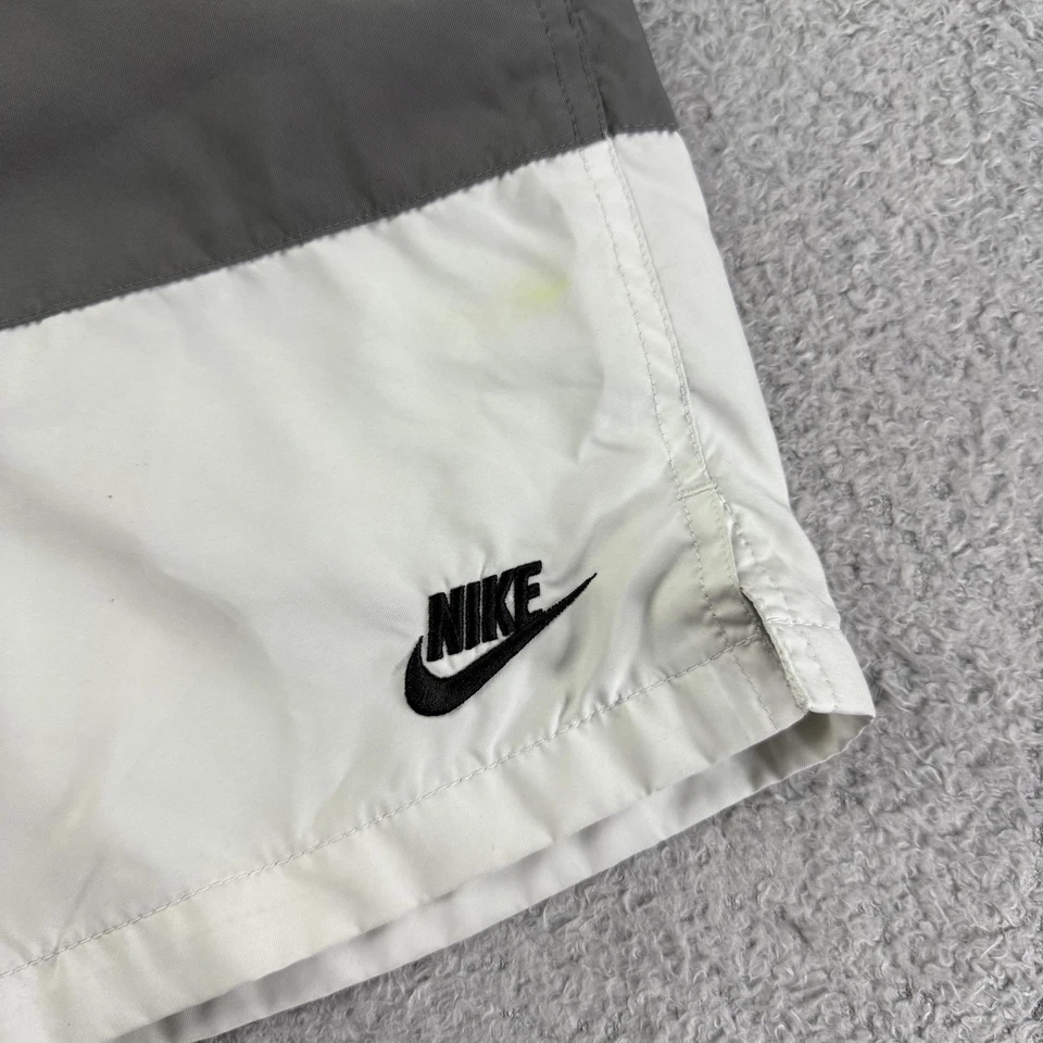 Pantalones Cortos Nike Para Hombre Grandes Negros Grises Blancos Edición Ciudad Tejidos Bloques de Color Forrados Gimnasio Foto 3 de 4