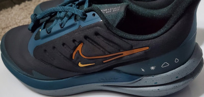 Nike Men's Air Winflo Shield Running Sneakers Black Blue Orange Low Top Lace Up