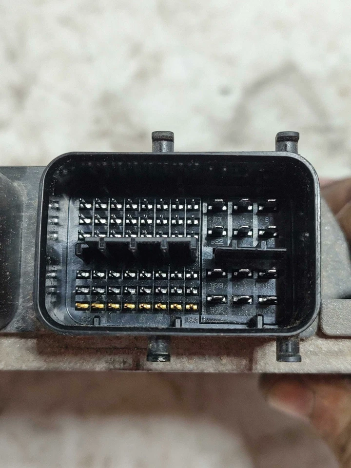 Módulo de control electrónico ECU ECM PCM 2012 2013 Toyota Prius OEM 8966147190 Foto 4 de 4