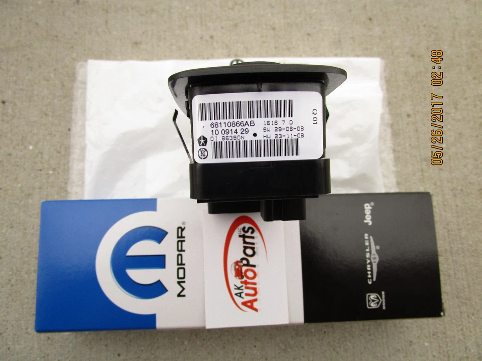 12-15 RAM C/V 4D CARGO VAN 前驱动侧主电源窗开关新品 — 第 3/3 张图片