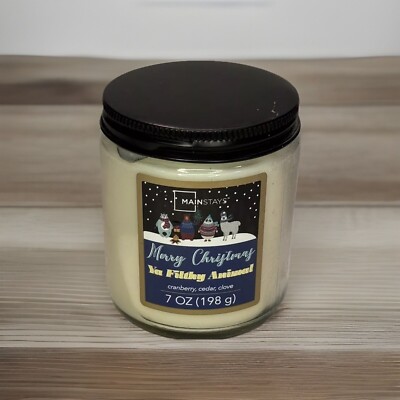 Mainstays Candle Cranberry, Cedar, Clove''Ya Filthy animal' it 7oz.