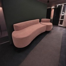 Boneless" Design Sofa – Modern Elegance with Organic Curves