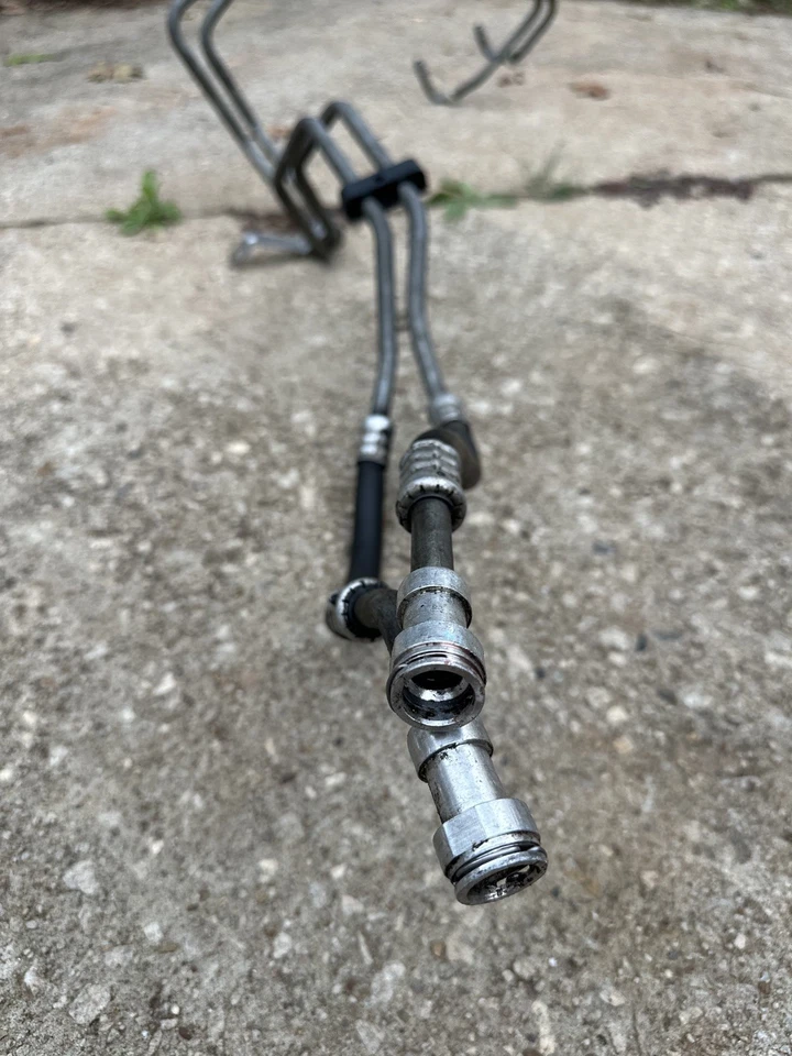 2013 Ram 2500 Crew Cab 6.7L AT Trans 油冷却器压力和回流线 LocPic — 第 2/4 张图片