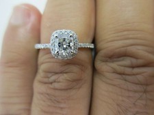 1.10 Carat 14K Gold Diamond Engagement Ring Center .70 Carat G-SI2 Value 7,500