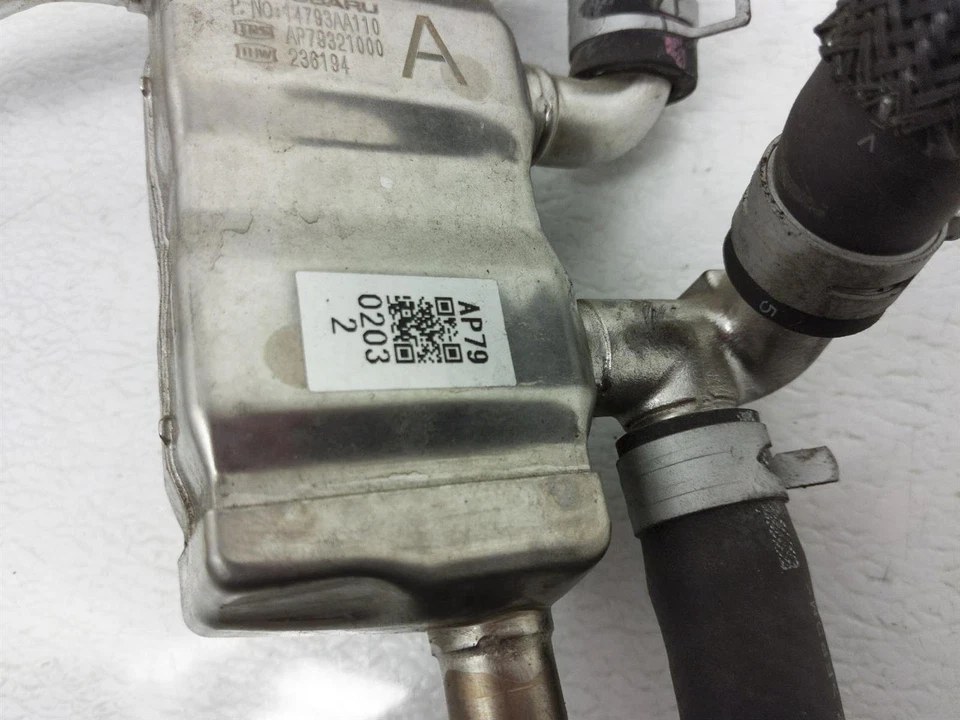 Juego de tubos Subaru Impreza 2016 2,0 L AWD EGR EMISIÓN DE VÁLVULAS 14793AA110 Foto 4 de 4