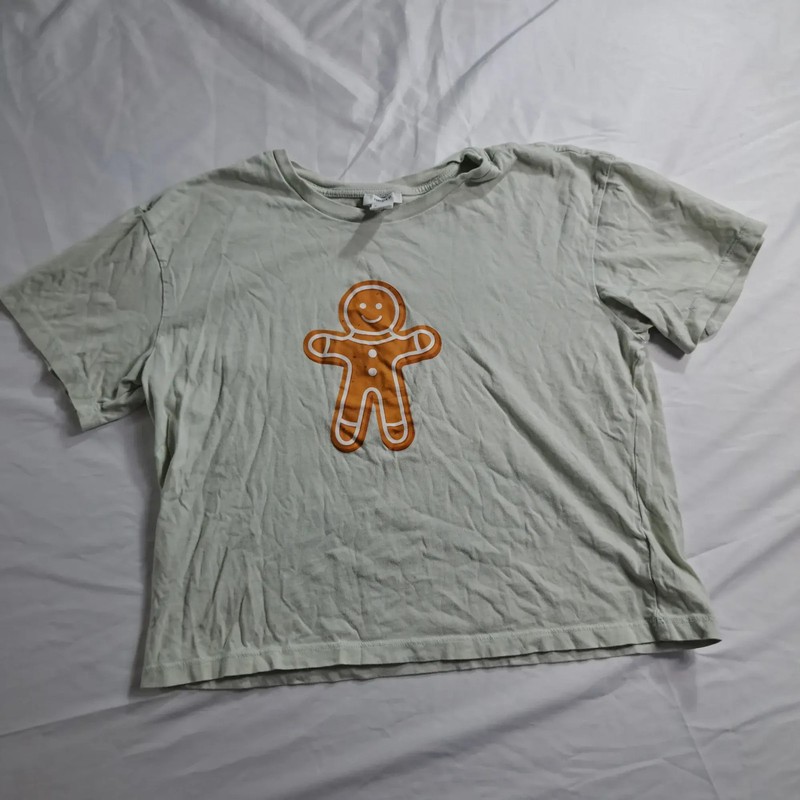 Forever 21 Womens Cropped Graphic T-Shirt S Light Green Gingerbread Print Strapd