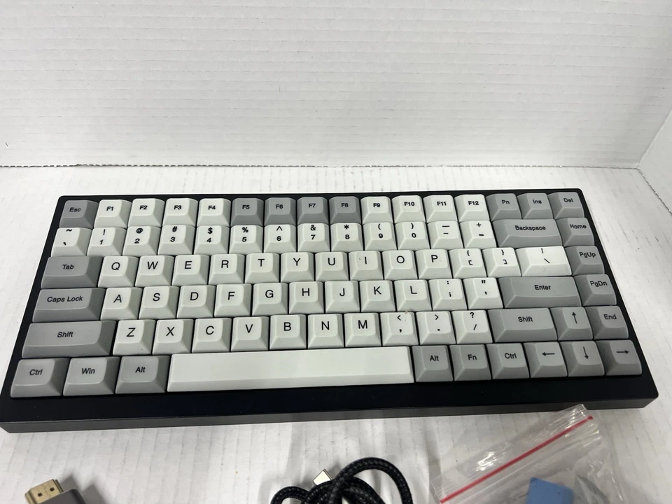 Vortexgear Tab 75 Mechanical Keyboard - Image 2 of 4