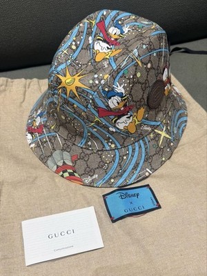 Gucci Disney Collaboration Bucket Hat Featuring Donald Duck GG Logo Size S  57cm