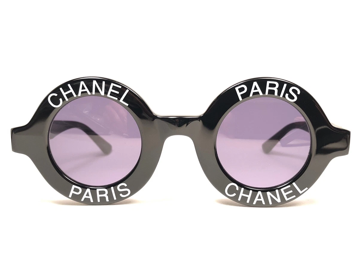 VINTAGE RARE CHANEL 1990'S RUNWAY ROUND BLACK WHITE LETTERS FRAME MADE IN  ITALY