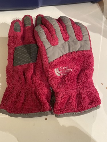 North Face Youth Pink Furry Soft Gloves 