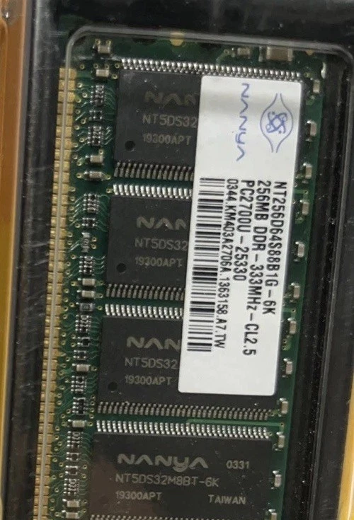 Kingston Desktop 1GB (2x 512MB) DDR 400MHz (PC-3200) Kit Open Package - Image 4 of 4