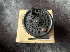 Caps Graphite Fishing Reel Used, Box Damage
