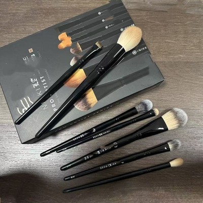 BK Brush BEAUTY Brush × NIKKI LA ROSE - PRO ARTIST SERIES BRUSH SET - **BNIB!**