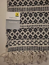 New With Tags True Living Scatter Rug Black And White with Tassels 20”x30”