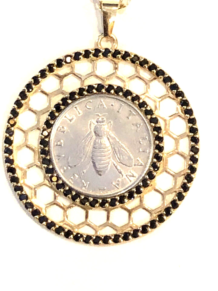 COLLAR MONEDA ABEJA ESPINELA NEGRA ORO ITALIANO 30", ORO AMARILLO 14K (M4227G-23) Foto 3 de 4