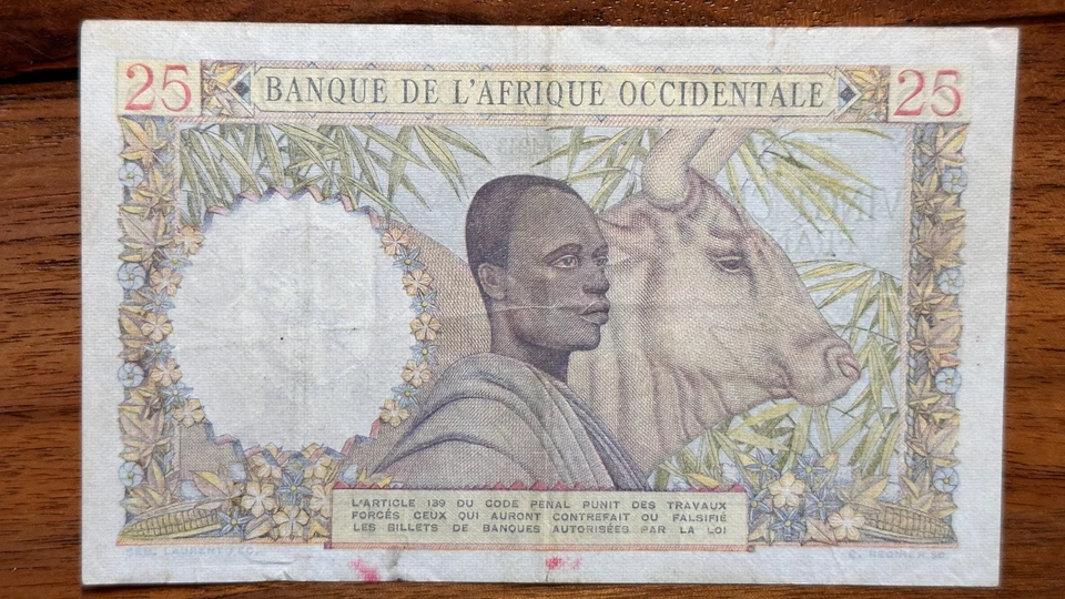 French West Africa 25 Francs 1943 P-38 - Image 2 of 2