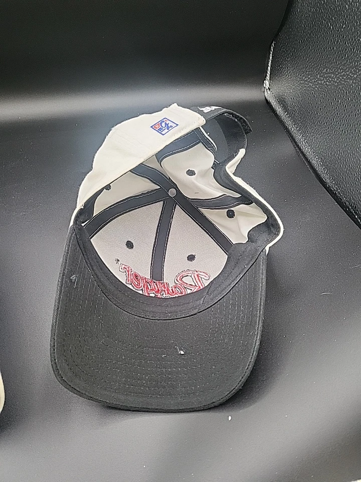 2 sombreros de barco Ranger vintage con costuras blancas, negras y rojas. Manchas menores Foto 4 de 4