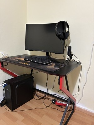 Gaming PC Set - Monitor, i310100f, RX580 8 Gb, SSD, Monitor, Maus, Mikrofon