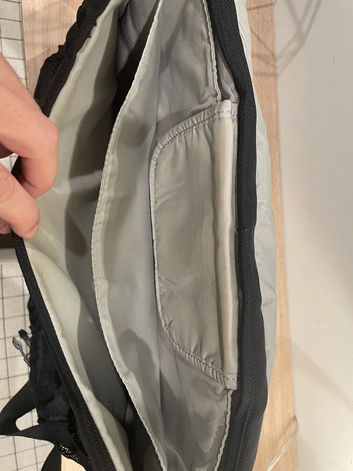 Bolsa de mensajero para computadora Titleist bolsa de golf Titleist con correa para el hombro Foto 4 de 4