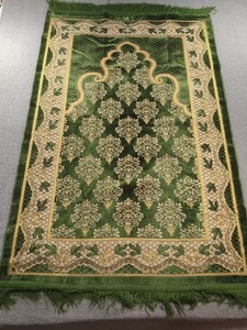 Lot Of 2 Prayer rug Made In turkey 26.5 X 40 Green Gold KALE Brand & Small Rug