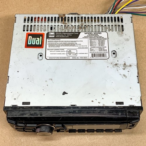 Dual XD250 Car Stero Aux USB AM/FM CD Receiver Power Tested - Picture 6 of 12