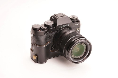 Funda de media cámara de cuero genuino hecha a mano para FUJIFILM X-T1 XT1 negra - Imagen 4 de 8