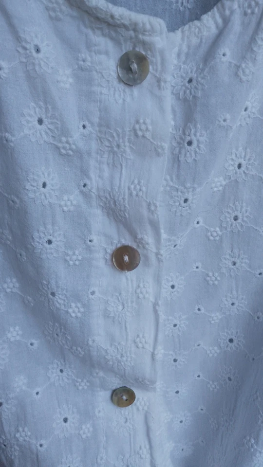 Petit Haut Sans Manches Blanc Coton Broderie Anglaise 10/12 Ans - Photo 4/4