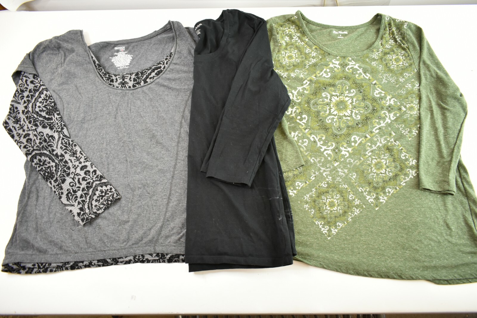 Para mujeres prendas prendas prendas para el torso grandes marcas mixtas y Estilos Gráfico Tees, Merona, Sonoma Lote de 25 9d43ba Para mujeres prendas prendas prendas para el torso grandes marcas mixtas y Estilos Gráfico Tees, Merona, Sonoma Lote de 25 9d43ba