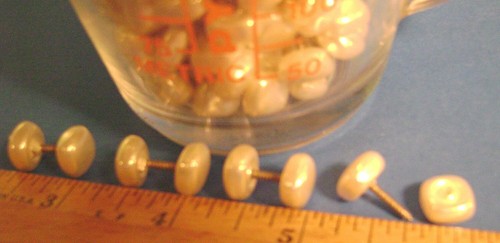 1 CUP Quality Costume Pearl Screw CUFFLINKS for Assemblage Art - Vintage - Picture 2 of 2