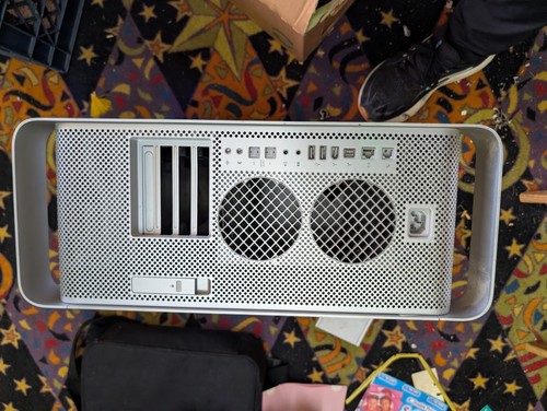 non-Working Power Mac G5 A1047 EMC 1969C 1.8 GHz PowerPC 970fx x2 (No HDD) - Picture 6 of 9