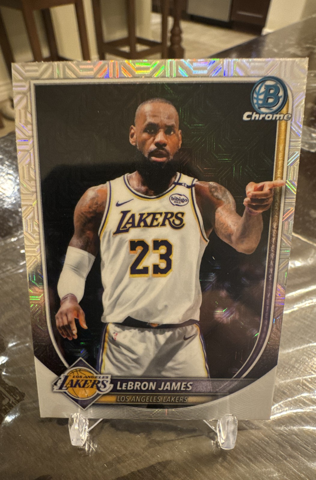 2025-26 Bowman - Chrome LeBron James #BCV-121 Mojo Refractor