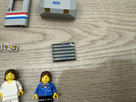 LEGO Trains: Metroliner (4558)  With Box and Instructions