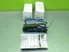 OMRON E3X-SD11 PHOTOELECTRIC SENSORS. LOT OF 2