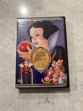 Disney Snow White And The Seven Dwarfs Platinum Edition 2-Disc DVD Set
