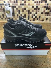 Women  s Size 7 - Saucony Excursion 14 Black