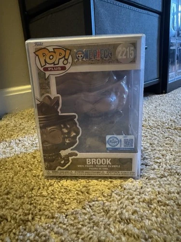 Funko Pop! Vinyl: One Piece #2215 Brook Bronze Exclusive W/Protector