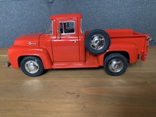 1:18 Mira Ford F100 Pickup 1956 Diecast Model Red. no Stand Or Box