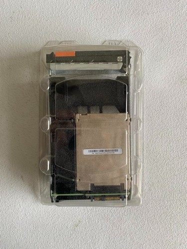 Disque SSD HGST HUSMR1680ASS204 800 Go 2,5" 12 Go/s P/N: 0B32266 - Photo 3/4