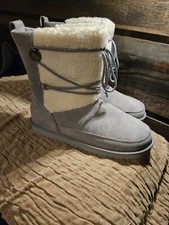 UGG Australia Classic Short II Size 8 US Women's Winter Boots - Chestnut