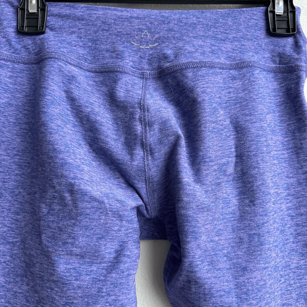 beyond-yoga cropped low rise side cut leggings