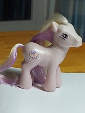 MY LITTLE  Pony HASBRO  2005 Flowers rosa mit Schmetterling Fluttershy  RAR