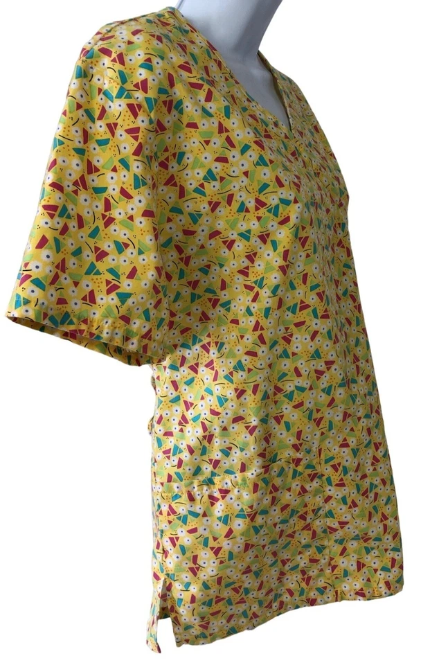 SB Scrubs Womens Scrub Top Size S Yellow w Triangles Circles Pockets Tie Back - Image 3 of 4