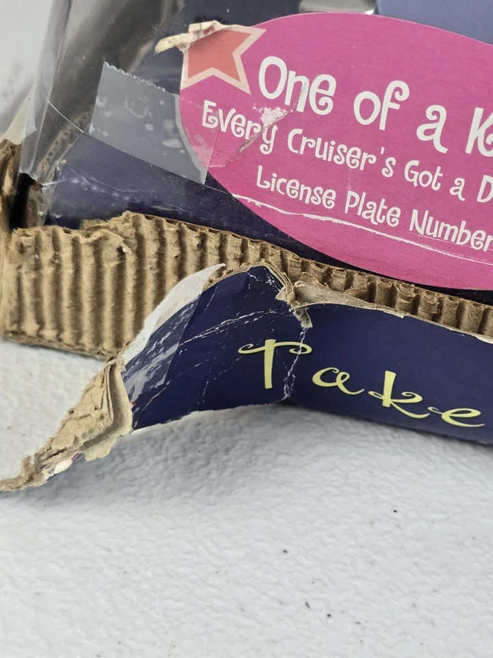 DE COLECCIÓN 2003 BRATZ F.M. Muñeca de entretenimiento Cruiser Blue Car MGA nueva sellada LEER Foto 2 de 4