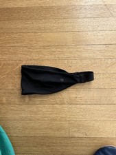 LULULEMON Black Headband with Logo elastic strap one size — worn once!