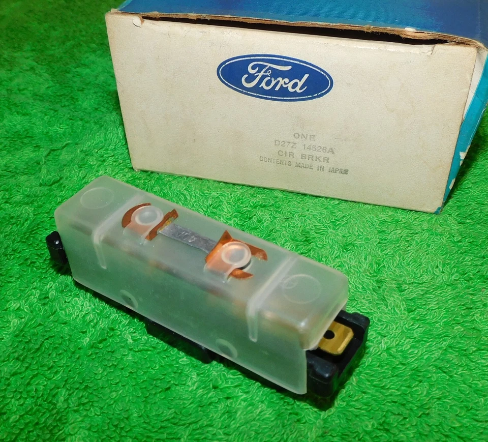 Camión Ford Courier Mazda B1600 B1800 1972-1976 nuevo interruptor automático Foto 3 de 4